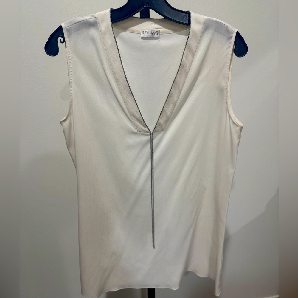 Brunello Cucinelli Monili Trim Ivory Silk V Neck Sleeveless Top